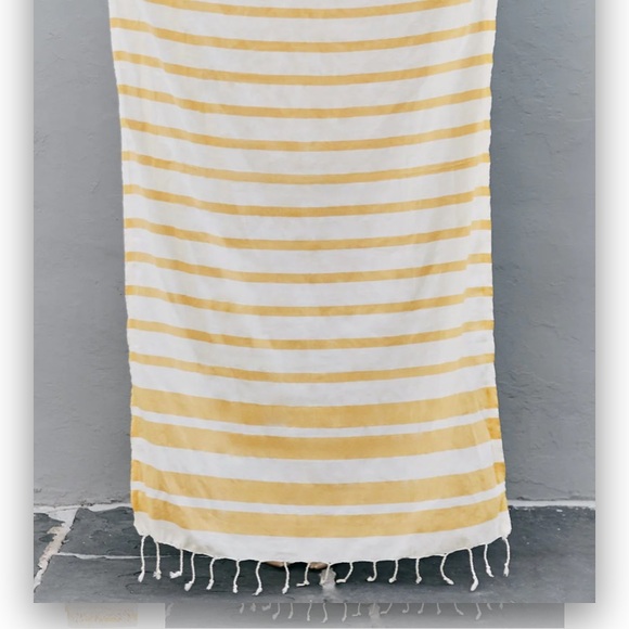 Fair Seas The Charleston - Golden  Pineapple Turkish Towel - Picture 5 of 5